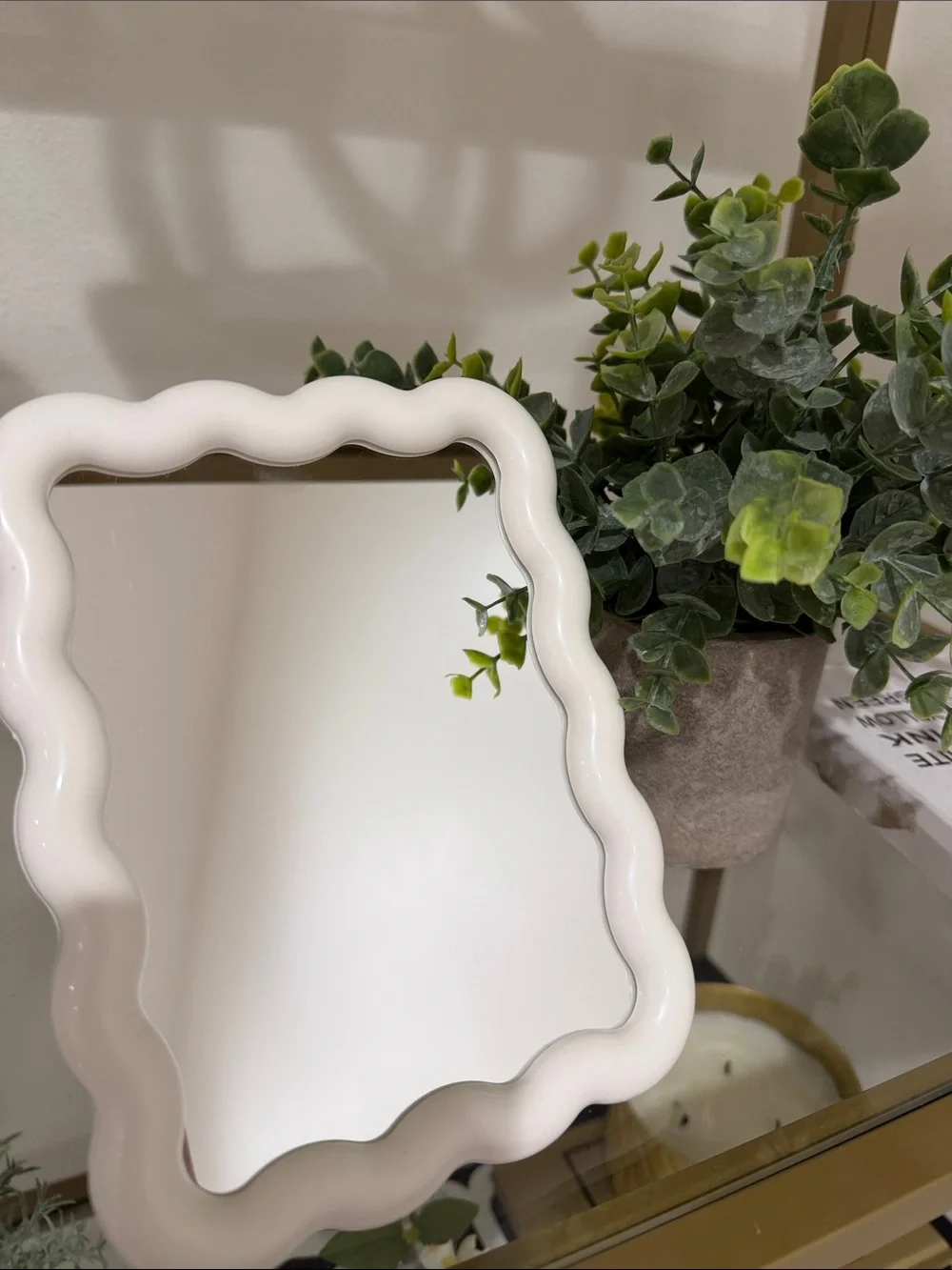 Wave Shaped Vanity Makeup Mirror